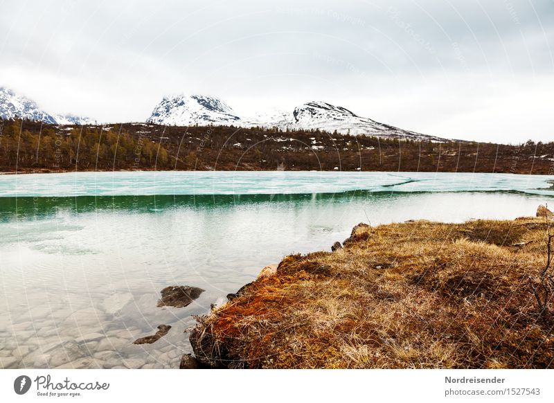 Wildnis Ferien & Urlaub & Reisen Abenteuer Ferne Natur Landschaft Urelemente Wasser Frühling Herbst Winter Klima Eis Frost Gras Berge u. Gebirge