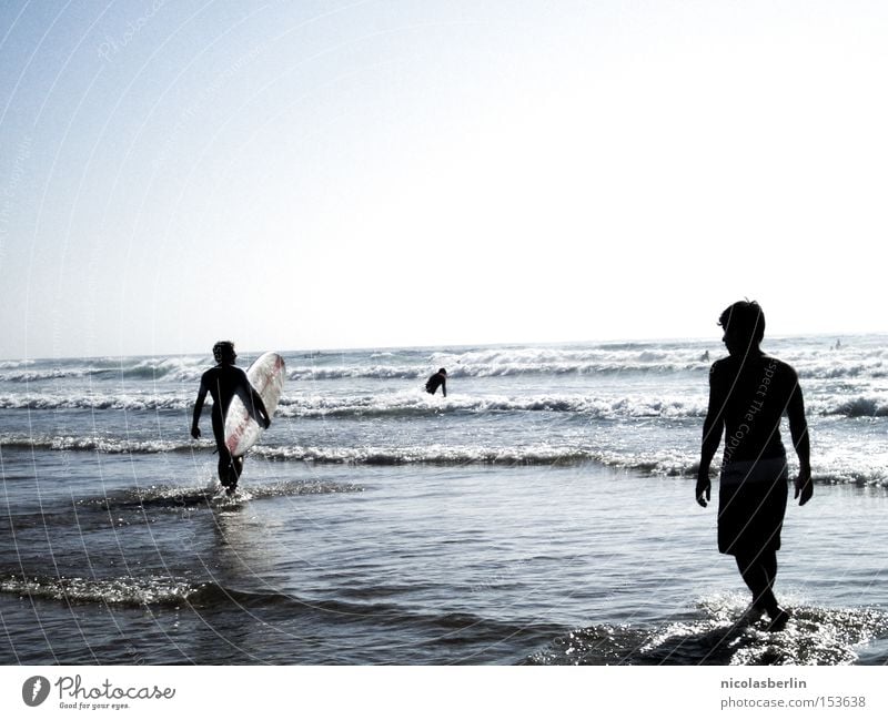 You said you would love me until you die.. Surfen Strand Surfbrett Meer Wellen Mensch Mann Silhouette Schatten blau Himmel Freude Sommer Vergänglichkeit