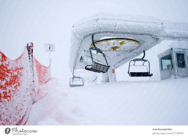 ausstieg panoramabahn obertauern Berge u. Gebirge alpin Sesselbahn Wintersport Österreich Verkehr Schnee Eis 4er sessel Personenverkehr