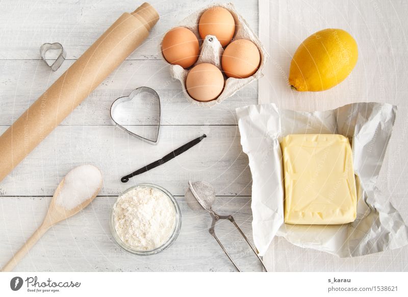 Backtag Lebensmittel Milcherzeugnisse Frucht Teigwaren Backwaren Ernährung Kochlöffel Holz Fröhlichkeit frisch gelb silber weiß Glück Freizeit & Hobby