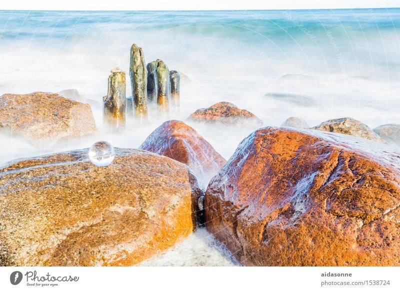 Ostsee Landschaft Wasser Strand Glück Zufriedenheit Lebensfreude achtsam Vorsicht Gelassenheit ruhig Sehnsucht Fernweh Einsamkeit Farbfoto mehrfarbig