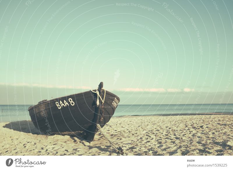 Wie Boot im Sand Erholung ruhig Ferien & Urlaub & Reisen Freiheit Strand Meer Umwelt Wasser Himmel Horizont Küste Ostsee Bootsfahrt Fischerboot Ruderboot