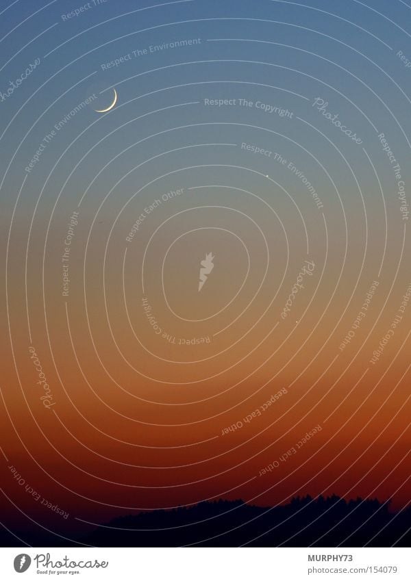 Mond und Sterne im Abendrot Sichelmond Himmel Himmelskörper & Weltall Sonnenuntergang Abenddämmerung Venus Licht blau orange schwarz Langzeitbelichtung schön