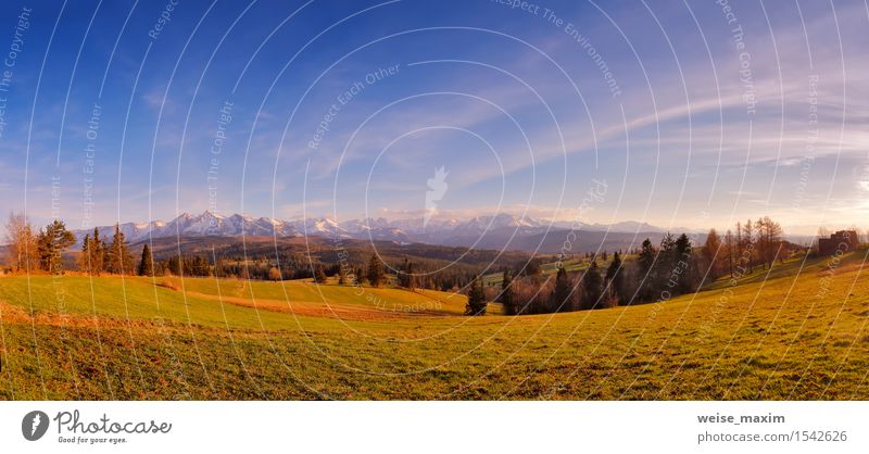 Panorama von schneebedeckten Tatra-Bergen im Frühjahr, Süd-Polen schön Ferien & Urlaub & Reisen Schnee Berge u. Gebirge Natur Landschaft Luft Himmel Wolken