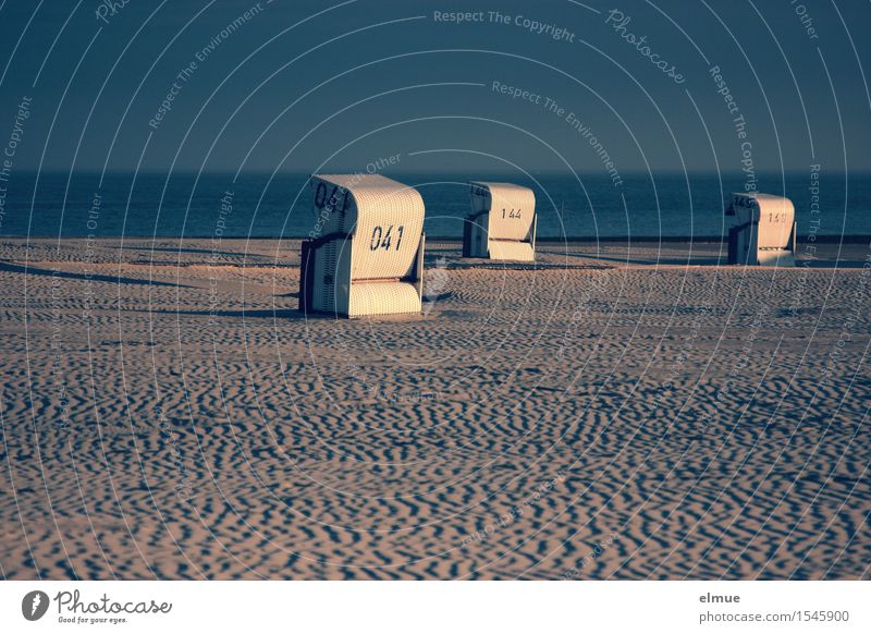 unsortierte Abendromantik am Meer Erholung Ferien & Urlaub & Reisen Freiheit Sonnenaufgang Sonnenuntergang Schönes Wetter Strand Nordsee Strandkorb kuschlig