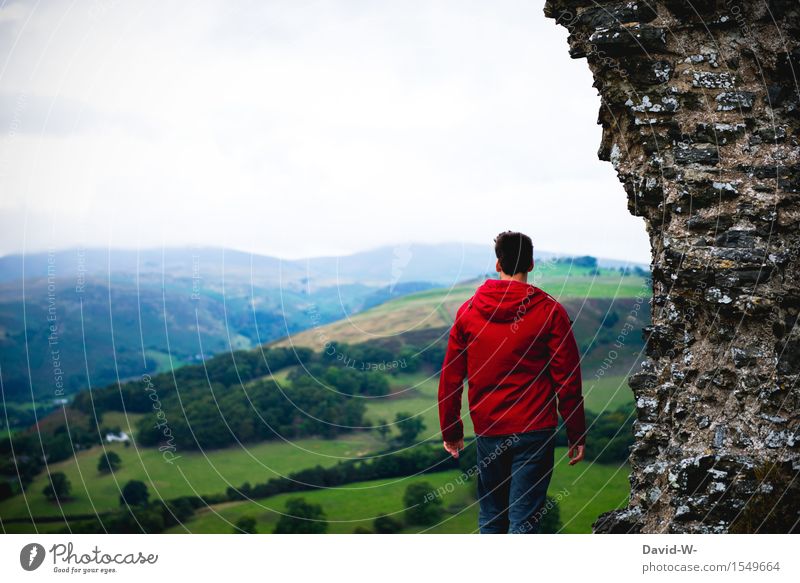 Überblick Mensch maskulin Junger Mann Jugendliche Erwachsene Leben 1 Umwelt Natur Landschaft Himmel Frühling Herbst Klima Wetter Wiese Berge u. Gebirge Jacke