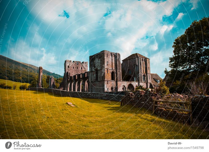 alte Ruine Kunst Gemälde Umwelt Natur Landschaft Himmel Wolken Herbst Klima Schönes Wetter Menschenleer Bauwerk Gebäude Architektur Mauer Wand Denkmal