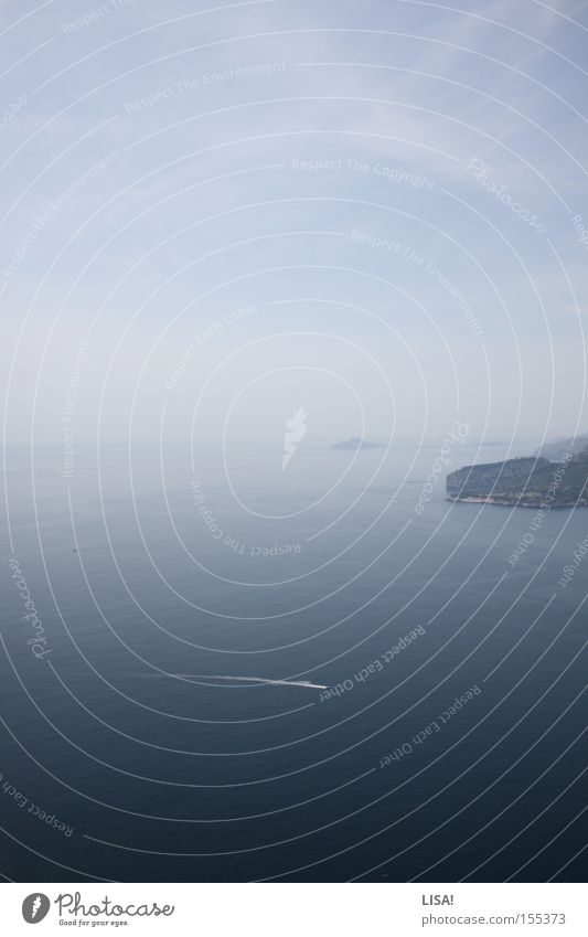 cassis Farbfoto Ferne Meer Wasser Horizont Wasserfahrzeug blau Frankreich Cassis Klippe tief Mittelmeer