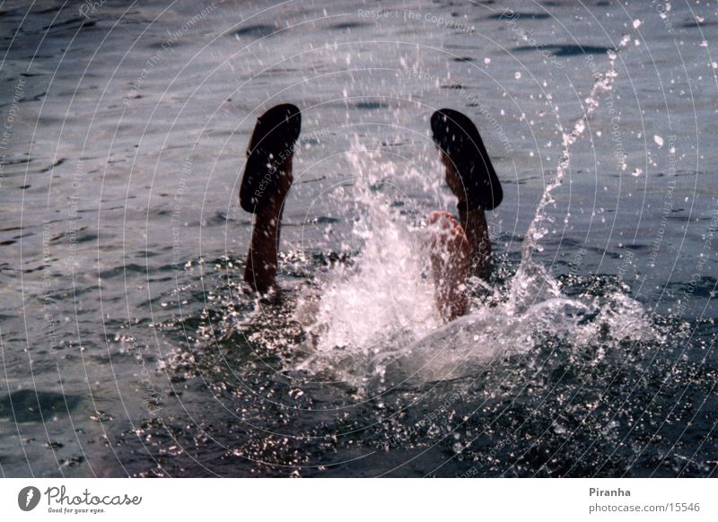 Head over Feet Meer springen Hand Gischt obskur Wasser Fuß spritzen Wassertropfen