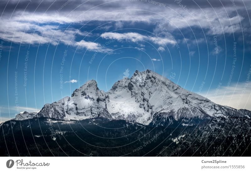 Watzmann Natur Urelemente Himmel Wolken Winter Schönes Wetter Eis Frost Schnee Felsen Berge u. Gebirge Gipfel Schneebedeckte Gipfel fest Ferne gigantisch