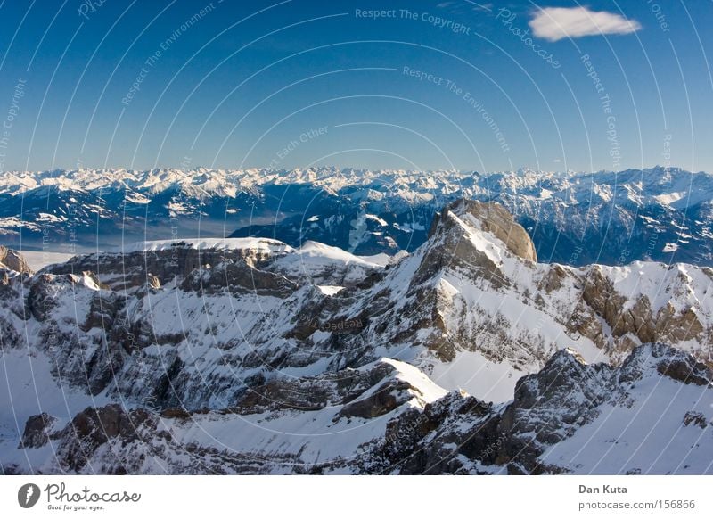 Am Weitesten. Berg Säntis Berge u. Gebirge Schweiz Klettern Bergsteigen kalt Frost genießen ruhig Frieden Klarheit Zufriedenheit Winter Schnee Eis Freiheit