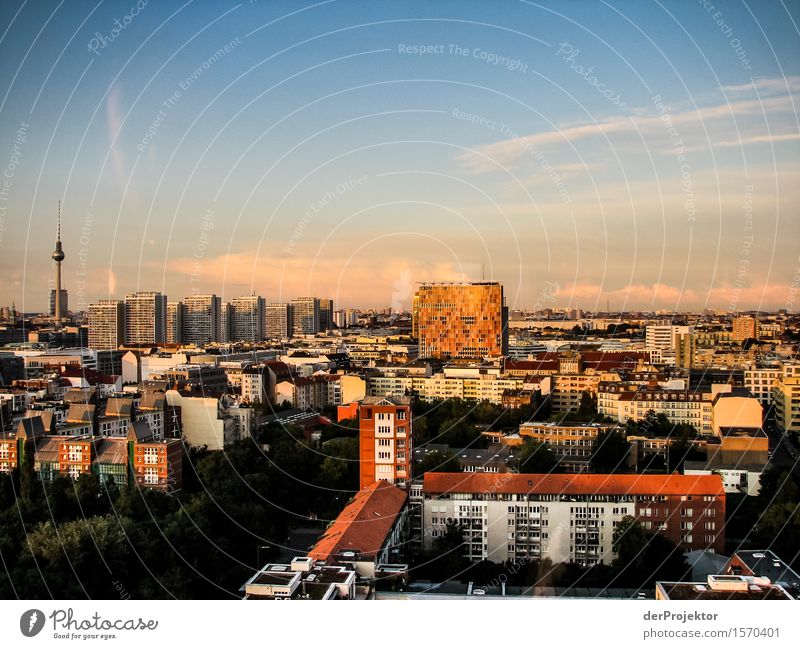 Berliner Skyline Ferien & Urlaub & Reisen Tourismus Ausflug Ferne Freiheit Sightseeing Städtereise Hauptstadt Haus Turm Bauwerk Gebäude Architektur