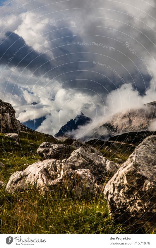 Ausblick an der Seekofelhütte in den Dolmiten Ferien & Urlaub & Reisen Tourismus Ausflug Abenteuer Ferne Freiheit Berge u. Gebirge wandern Umwelt Natur