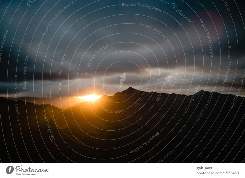 und tschüss Leben harmonisch Wohlgefühl Zufriedenheit Sinnesorgane Erholung ruhig Meditation Berge u. Gebirge wandern Umwelt Natur Landschaft Himmel Wolken