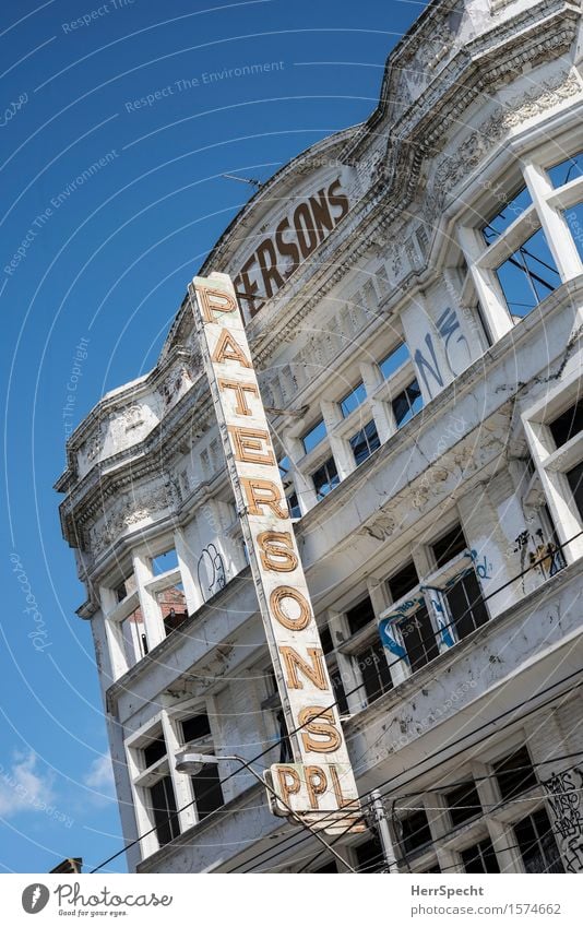 Alles nur Fassade Melbourne Victoria Stadtzentrum Altstadt Haus Gebäude Architektur alt schön trashig trist Entkernung Umbauen Modernisierung Spekulationsobjekt