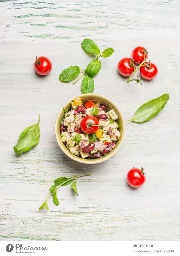 Bohnen Salat mit Ziegenkäse Lebensmittel Gemüse Salatbeilage Kräuter & Gewürze Ernährung Mittagessen Abendessen Büffet Brunch Bioprodukte Vegetarische Ernährung