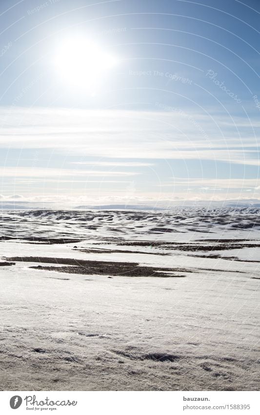 . Ferien & Urlaub & Reisen Tourismus Ausflug Abenteuer Ferne Freiheit Expedition Winter Schnee Winterurlaub Umwelt Natur Landschaft Erde Himmel Sonne Klima