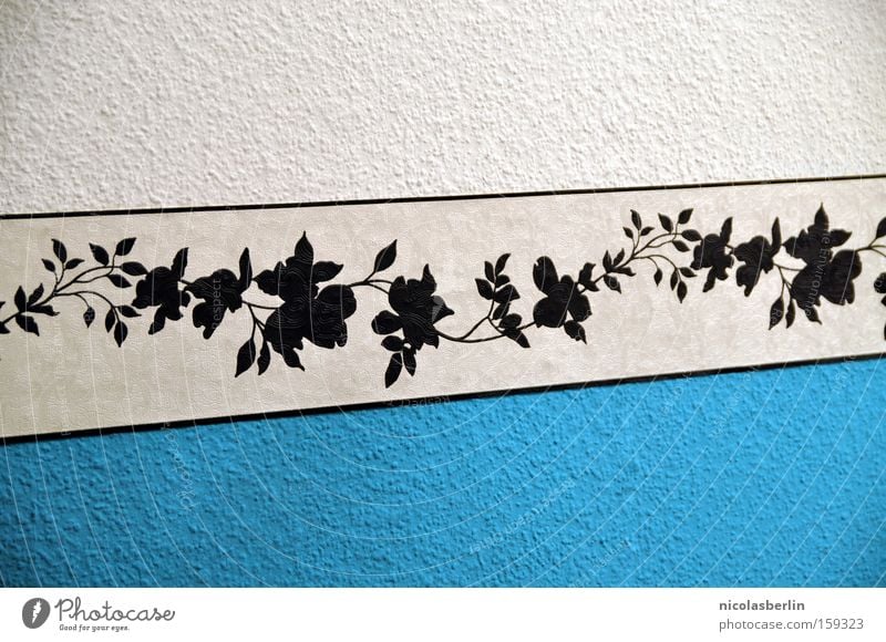 Weiß zu Blau Borte weiß blau schwarz Möbel Design Wand Tapete Dekoration & Verzierung gemütlich Blume Muster Streifen Kunst Kunsthandwerk Detailaufnahme schön