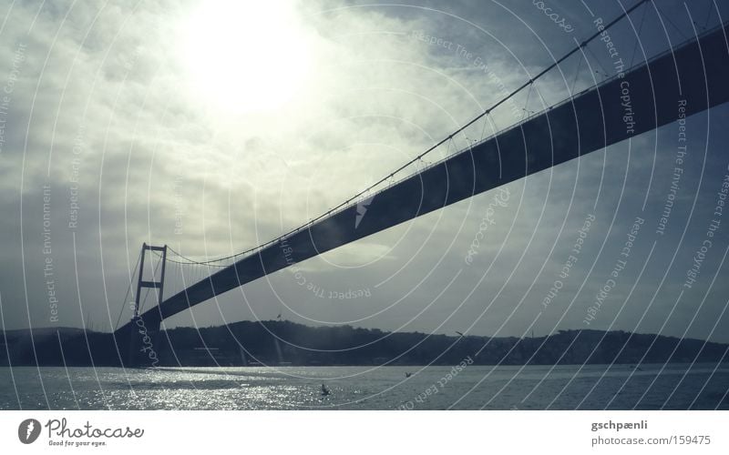 Istanbul: the longer the better Brücke Länge Ferne Verbindung Himmel Wolken Stahl Wasser Fluss Landschaft Aussicht blau