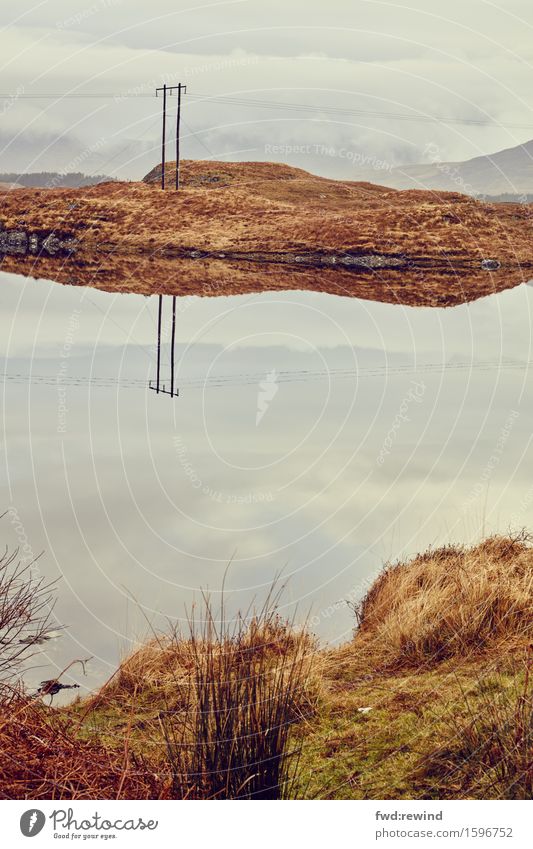 Funkstille Ausflug Telekommunikation Umwelt Natur Landschaft schlechtes Wetter Seeufer warten Verschwiegenheit Vorsicht ruhig Heimweh Fernweh Beginn