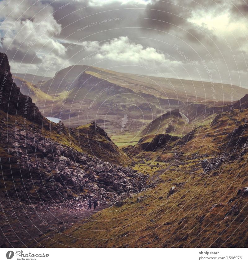 The Quiraing Wohlgefühl Insel Berge u. Gebirge wandern Hiking Umwelt Natur Landschaft Pflanze Urelemente Erde Himmel Wolken Frühling Klima Wetter Hügel Felsen