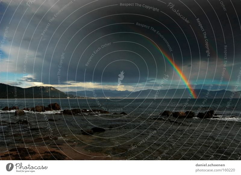 Korsika Regenbogen Insel Licht Gewitter Sonne Sonnenstrahlen Meer Wasser Ferien & Urlaub & Reisen Reisefotografie Mittelmeer Himmel Strand Küste