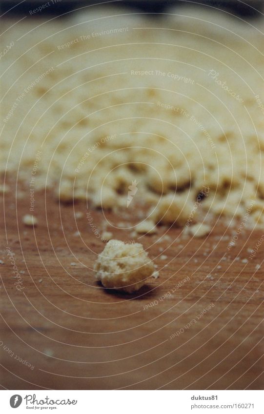 Krümel Bäckerei Streusel lecker süß Einsamkeit Kuchen Backwaren Streuselkuchen backen Schwache Tiefenschärfe