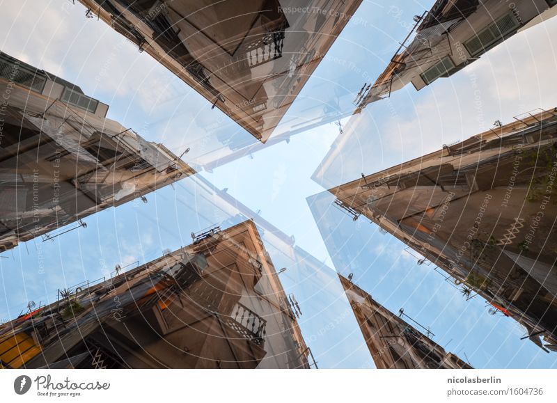 Diese Wüste ist nur Sandpapier Häusliches Leben Haus Hausbau Himmel Klimawandel Kleinstadt Altstadt Bauwerk Mauer Wand Fassade Dach Zeichen Blick Unendlichkeit