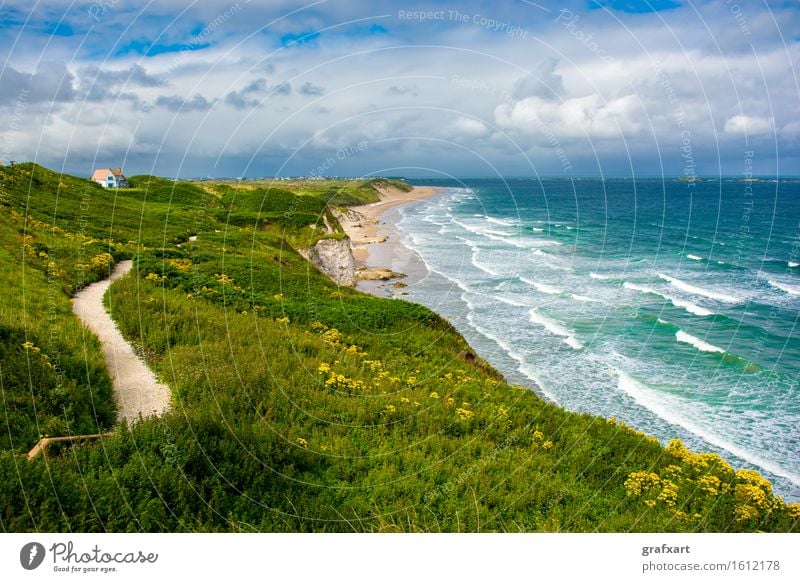 Sandstrand bei Portrush in Nordirland Republik Irland Küste Haus Meer Ferien & Urlaub & Reisen Reisefotografie Wellen Atlantik Aussicht Brandung Großbritannien