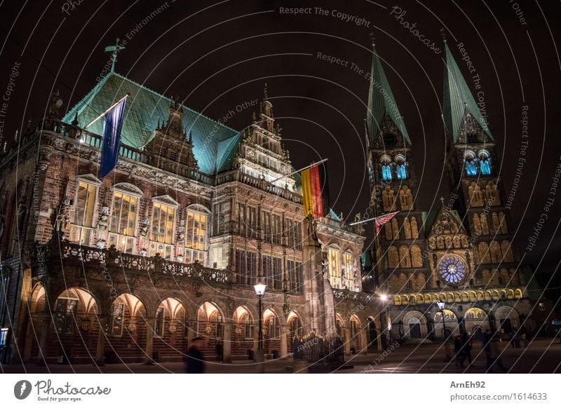 Bremer Rathaus + Dom Bremen Deutschland Europa Stadt Stadtzentrum bevölkert Haus Bauwerk Architektur Sehenswürdigkeit Denkmal alt gigantisch schön blau gelb