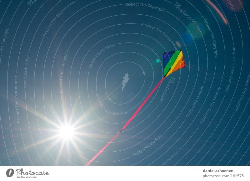 Sonne !!!!! Wind Lenkdrachen Kiting Farbe mehrfarbig Sommer Luftverkehr Sonnenstrahlen Wetter Licht Himmel blau Freude Himmelskörper & Weltall