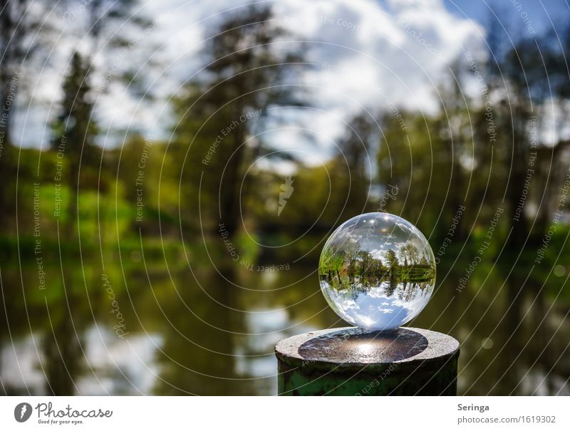 Durchblick Landschaft Himmel Frühling Flussufer Glas Stimmung Frühlingsgefühle Glaskugel Torgelow Uecker Farbfoto Gedeckte Farben mehrfarbig Außenaufnahme