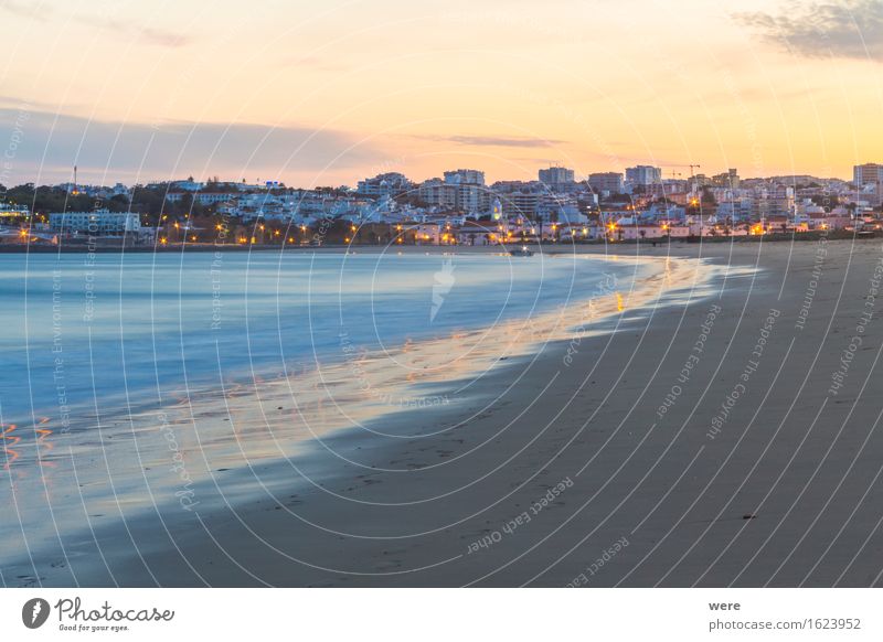 Abends am Strand Ferien & Urlaub & Reisen Tourismus Meer Wellen Sand Wasser Küste Platz nass Algarve Brandung Felesnküste Felsküste Ferienwohnung Geografie