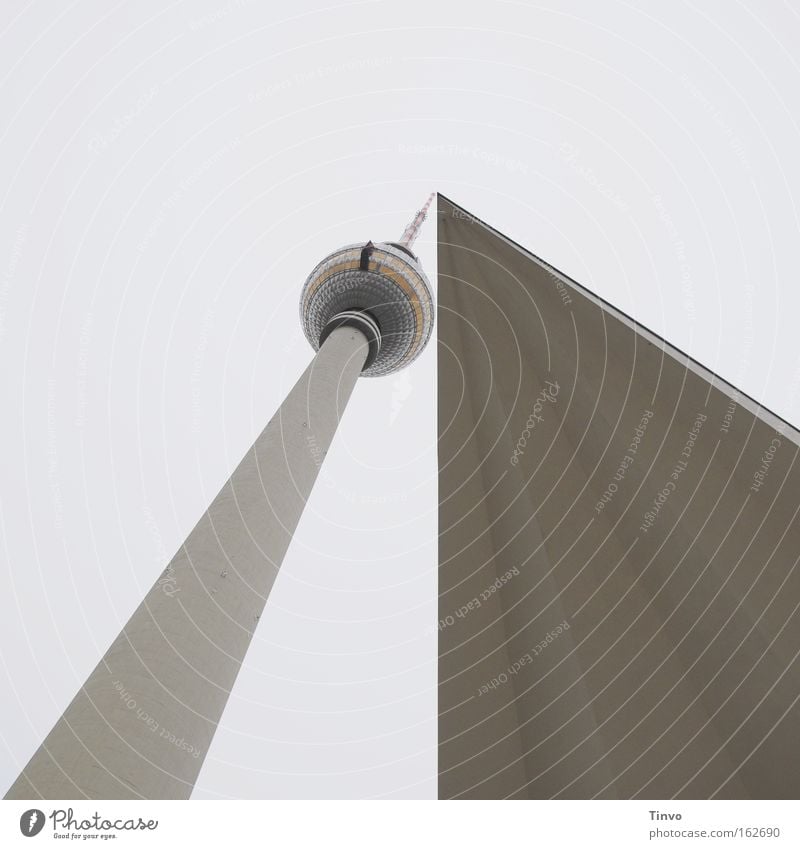 Treffpunkt: Mitte Berlin graphisch Turm Spitze Fernsehturm Architektur Alexanderplatz Kugel Berlin-Mitte Wahrzeichen Denkmal Berührungspunkt