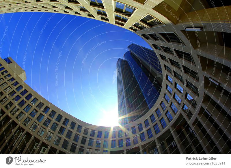 Tower 185 Frankfurt Main Sightseeing Städtereise Arbeitsplatz Büro Wirtschaft Kapitalwirtschaft Geldinstitut Umwelt Himmel Sonne Sonnenlicht Schönes Wetter