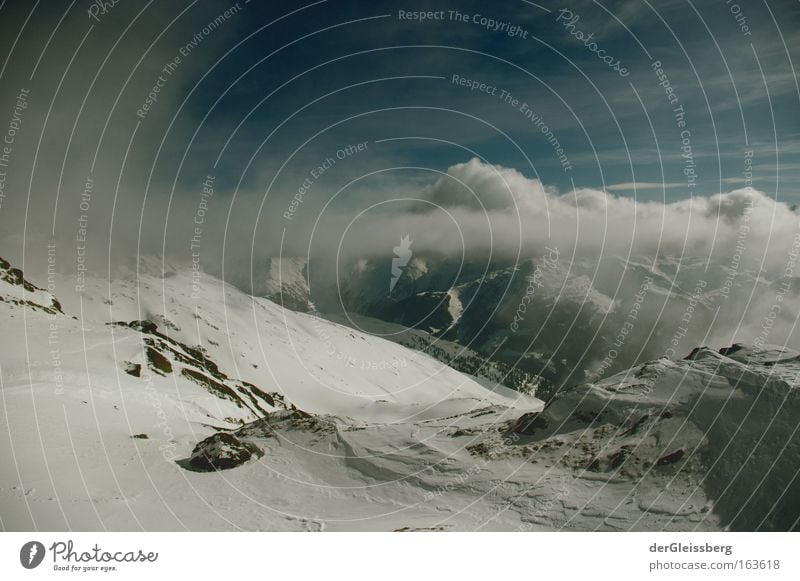 Wassertropfenaufstand Farbfoto Gedeckte Farben Außenaufnahme Menschenleer Tag Panorama (Aussicht) Umwelt Natur Landschaft Luft Himmel Wolken Winter Nebel Schnee