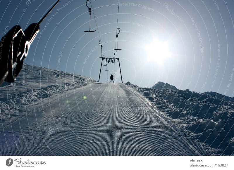 Lift Außenaufnahme Textfreiraum unten Morgen Licht Silhouette Sonnenlicht Sonnenstrahlen Sonnenaufgang Sonnenuntergang Gegenlicht Totale Winter Schnee