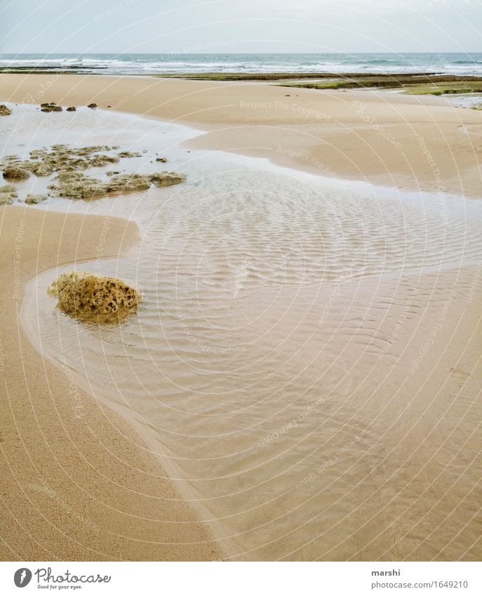 Flut & Ebbe Erholung Ferien & Urlaub & Reisen Ferne Sommer Strand Meer Landschaft Wasser Wind Stimmung Portugal Algarve Reisefotografie Farbfoto Außenaufnahme