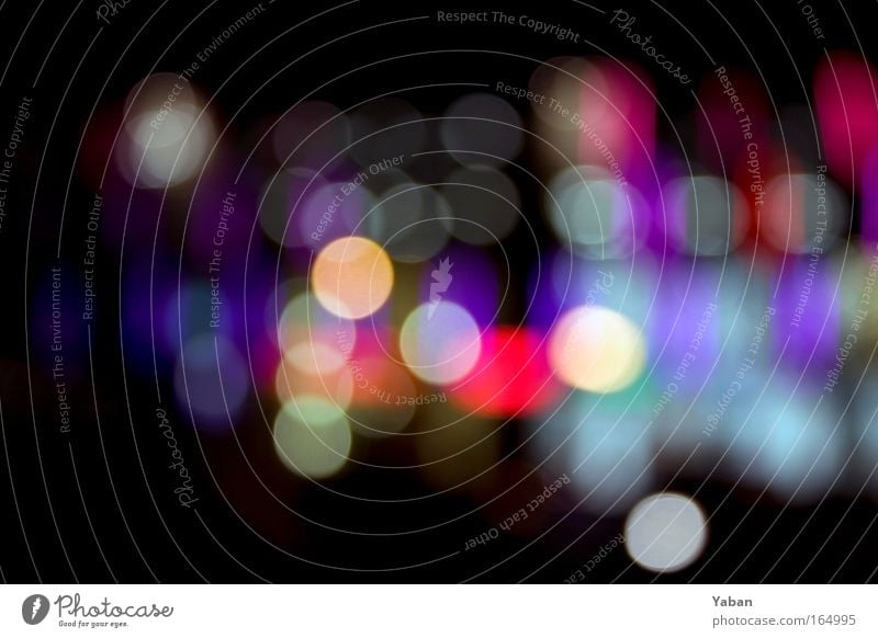 Bright Lights, Big City mehrfarbig Nacht Licht Lichterscheinung Unschärfe Bewegungsunschärfe Schwache Tiefenschärfe Verkehr Straße Verkehrszeichen fahren