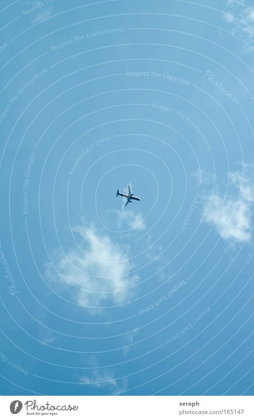 Urlaubsflieger airplane jet Verkehr aviater boing flight Wolken Freiheit space altimeter Weitwinkel Kumulus Wetter Ferne einfach Passagierflugzeug