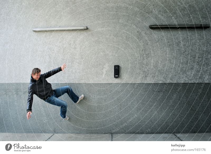 freerunning Außenaufnahme Blick nach vorn Lifestyle Stil Freizeit & Hobby Spielen Klettern Bergsteigen 1 Mensch 30-45 Jahre Erwachsene Jugendkultur Fitness