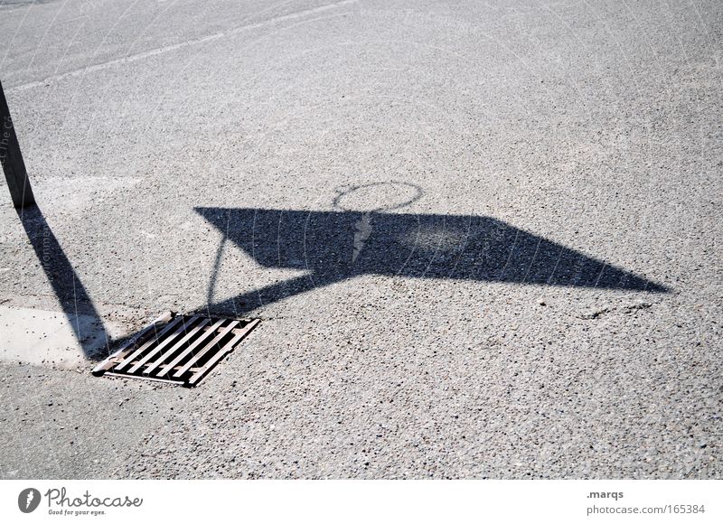 Streetball Farbfoto Außenaufnahme Textfreiraum oben Schatten Freude Freizeit & Hobby Spielen Ballsport Erfolg Sportstätten laufen Lebensfreude Euphorie