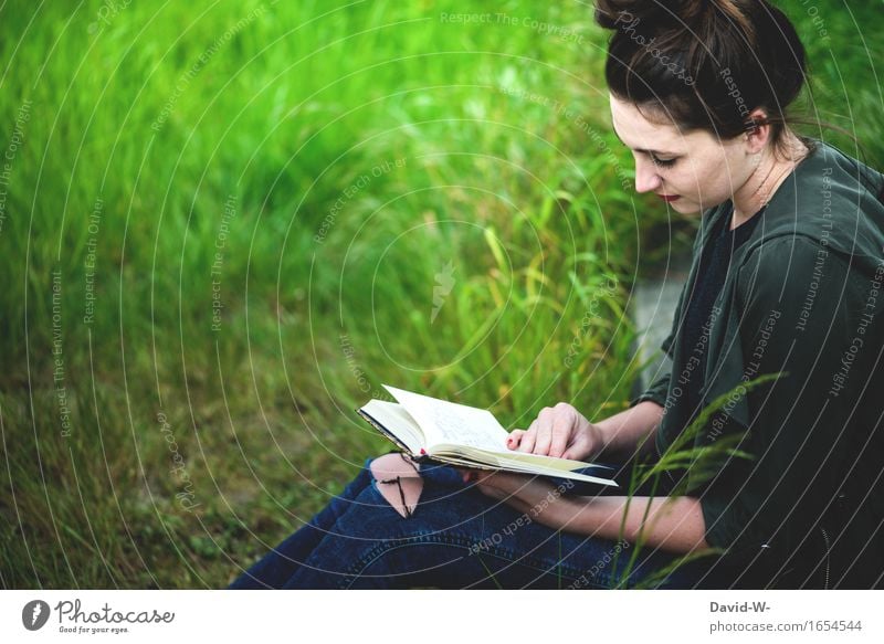 Buch schön Freizeit & Hobby lesen Ferien & Urlaub & Reisen Freiheit Sommer Sommerurlaub Bildung lernen Schüler Studium Student Prüfung & Examen Mensch feminin