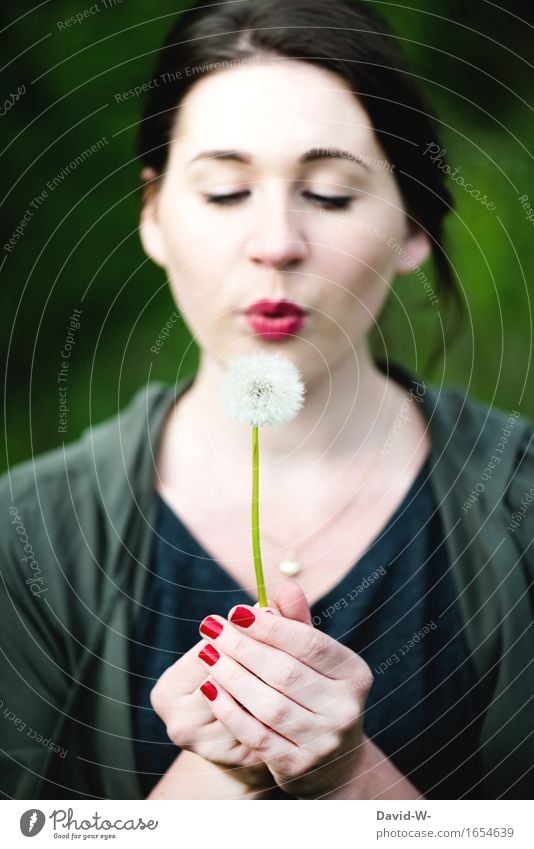 Pusteblume harmonisch Wohlgefühl Zufriedenheit Sinnesorgane Freizeit & Hobby Mensch feminin Junge Frau Jugendliche Erwachsene Leben 1 Kunst Umwelt Natur Sommer