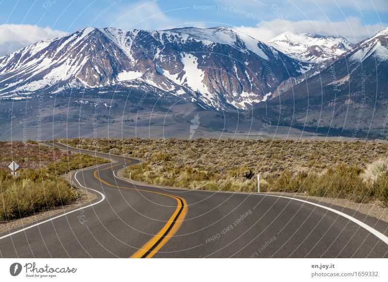 Streetview Ferien & Urlaub & Reisen Ausflug Abenteuer Ferne Freiheit Winter Schnee Berge u. Gebirge Umwelt Landschaft Sträucher Sierra Nevada Gipfel