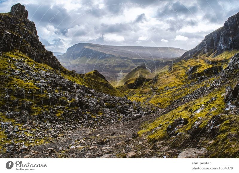 The Quiraing, Isle of Skye, Scotland Gesundheit sportlich Fitness Wohlgefühl Ferien & Urlaub & Reisen Tourismus Abenteuer Insel Berge u. Gebirge wandern Hiking