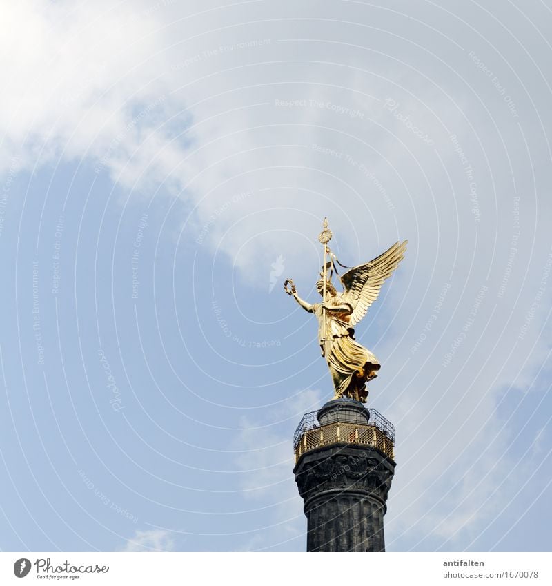 SIEGessäule Ferien & Urlaub & Reisen Tourismus Ferne Freiheit Sightseeing Städtereise Sommer Kunst Künstler Kunstwerk Skulptur Kultur Umwelt Natur Himmel Wolken