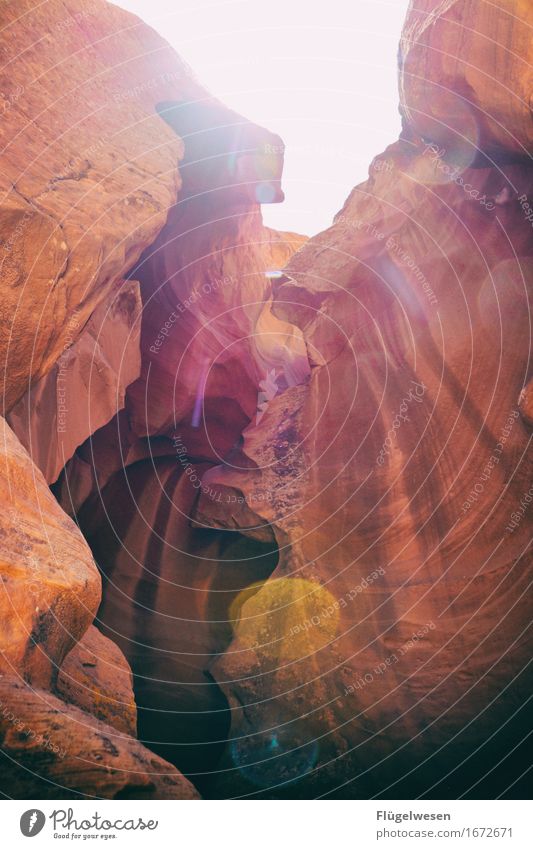 Upper Antelope Canyon [1] Ferien & Urlaub & Reisen Tourismus Ausflug Abenteuer Ferne Freiheit Expedition Felsen Berge u. Gebirge Schlucht Wüste Stein Sand