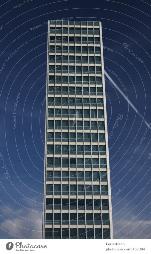 Wer wird da an Schlimmes denken? Farbfoto Außenaufnahme Muster Strukturen & Formen Menschenleer Tag Froschperspektive Düsseldorf Haus Hochhaus Bauwerk Gebäude