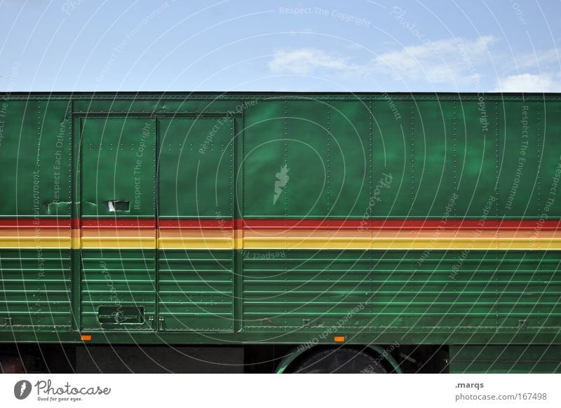 Lieferung Farbfoto mehrfarbig Außenaufnahme Totale Lifestyle Ferne Wirtschaft Güterverkehr & Logistik Dienstleistungsgewerbe Umwelt Tür Verkehr Verkehrsmittel